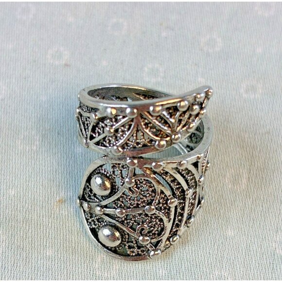 Silver Tone Filigree Cuff Style Ring Size 5 Vintage Style Boho Jewelry - Picture 1 of 5